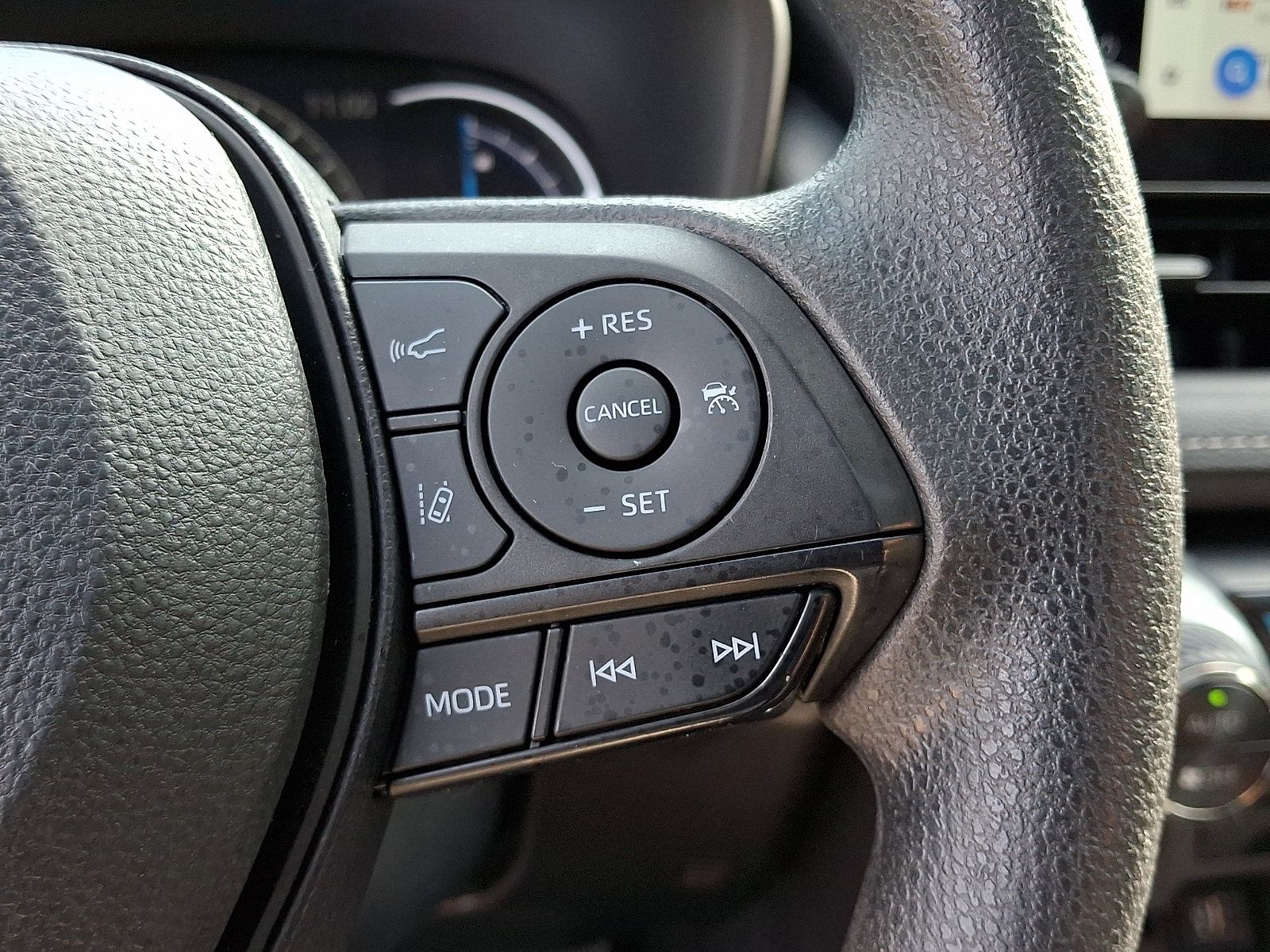 Used 2024 Toyota RAV4 XLE w/ Convenience Package AWD/4WD image 22