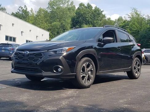 Used 2025 Subaru Crosstrek 2.0i Premium image 8