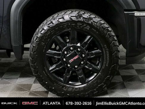 Used 2024 GMC Sierra 2500 AT4 w/ AT4 Premium Plus Package AWD/4WD image 36