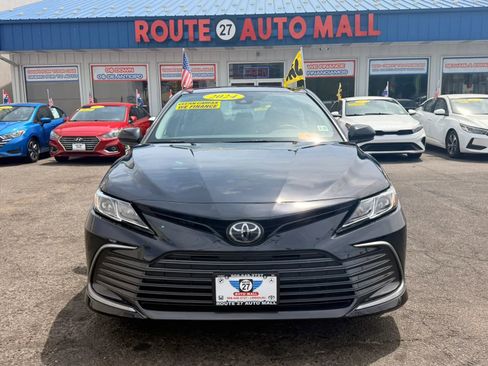 Used 2024 Toyota Camry LE FWD image 3