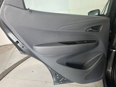 Used 2020 Chevrolet Bolt LT FWD image 26