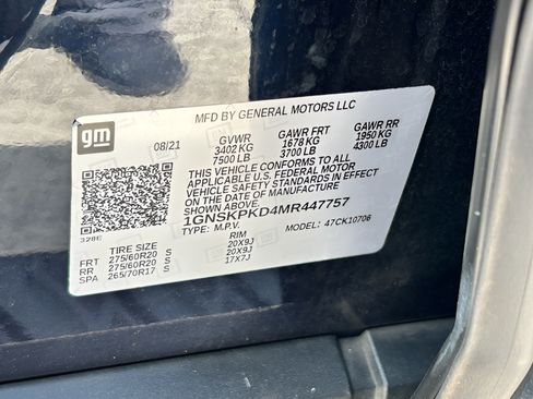 Used 2021 Chevrolet Tahoe Z71 w/ Luxury Package AWD/4WD image 31