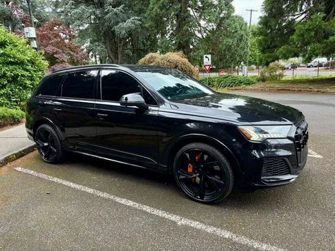 Used 2020 Audi SQ7 Prestige w/ Prestige Package AWD/4WD image 2