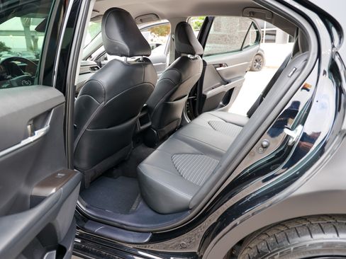 Used 2024 Toyota Camry SE FWD image 30