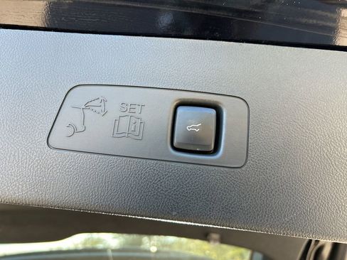 Used 2023 Lincoln Corsair Standard image 51