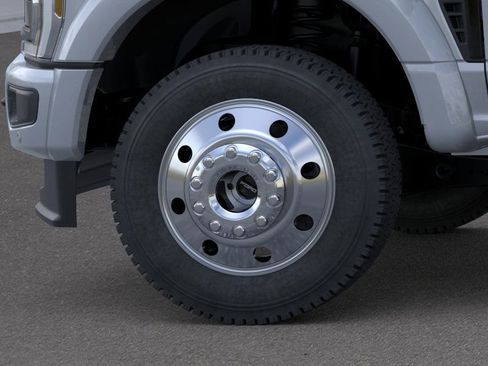 New 2026 Ford F450 Platinum image 19