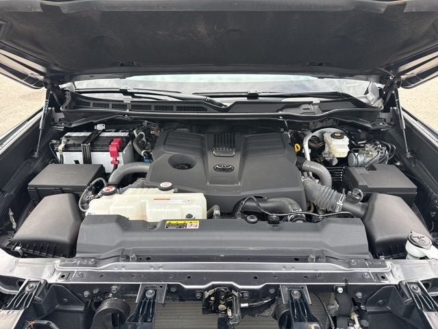 Certified 2023 Toyota Tundra SR5 w/ SR5 Convenience Package AWD/4WD image 2
