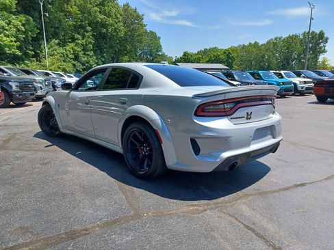 Used 2021 Dodge Charger SRT Hellcat image 17