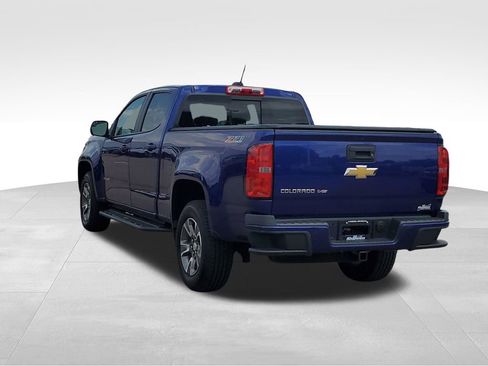 Used 2017 Chevrolet Colorado Z71 AWD/4WD image 4