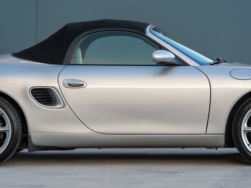 Used 1999 Porsche Boxster RWD image 88