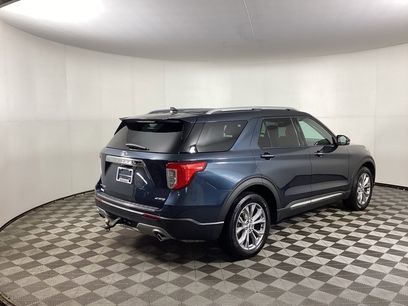 Used 2023 Ford Explorer Limited w/ Limited Technology Package