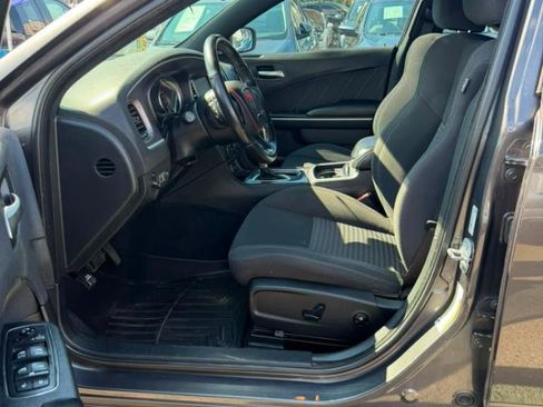Used 2019 Dodge Charger R/T RWD image 14