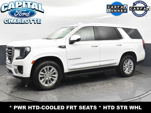Used 2023 GMC Yukon SLT w/ SLT Luxury Package image 4