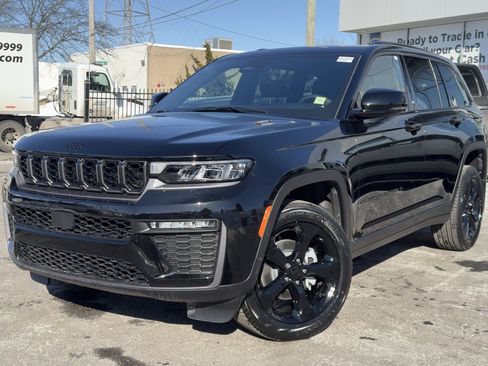 New 2026 Jeep Grand Cherokee Limited w/ Limited Altitude Package image 3