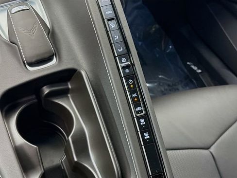 Used 2023 Chevrolet Corvette 1LT w/ Z51 Performance Package image 18
