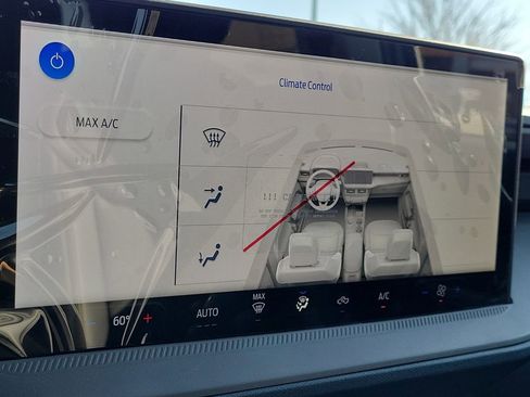 New 2026 Ford Maverick Lobo AWD/4WD image 24