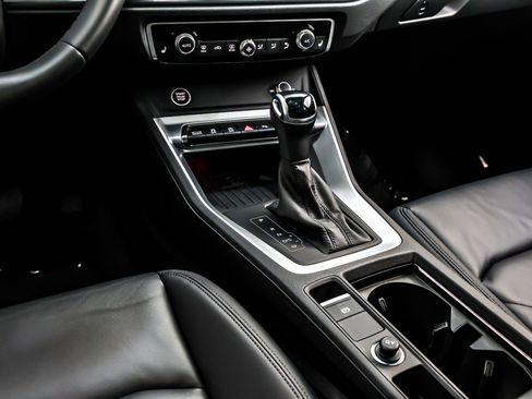 Used 2025 Audi Q3 2.0T Premium Plus w/ Premium Plus Package image 7