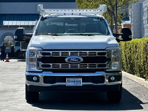 New 2026 Ford F350 XL w/ XL Chrome Package image 9
