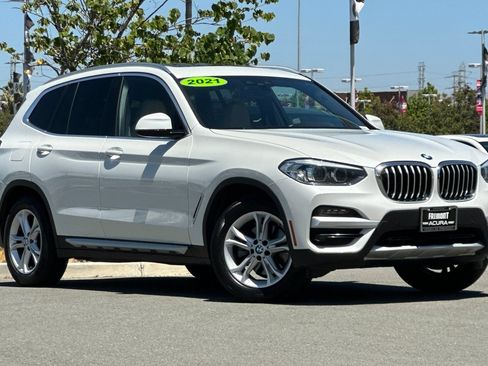 Used 2021 BMW X3 xDrive30i AWD/4WD image 2