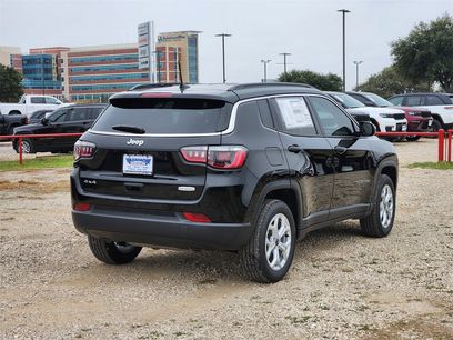 New 2026 Jeep Compass Latitude