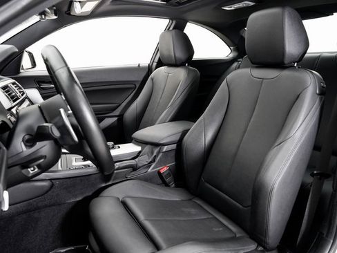 Used 2019 BMW 230i xDrive Coupe w/ M Sport Package image 5