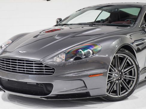 Used 2009 Aston Martin DBS Coupe RWD image 31