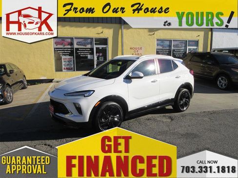 Used 2024 Buick Encore GX Sport Touring w/ Comfort Package image 1