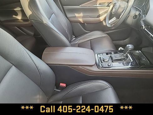 Used 2024 MAZDA CX-30 AWD 2.5 S w/ Premium Package image 18