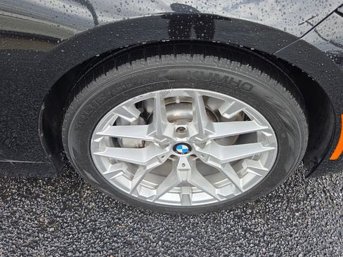 Used 2025 BMW 330i Sedan RWD image 16
