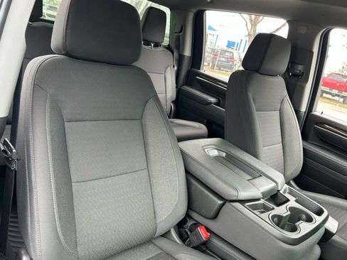 Used 2025 Chevrolet Silverado 2500 LT w/ Convenience Package image 51