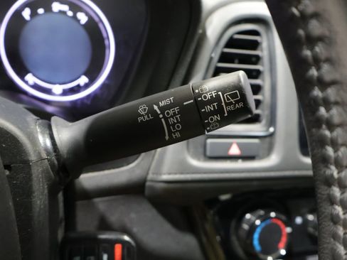 Used 2019 Honda HR-V Sport image 35