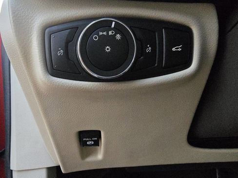 Used 2016 Lincoln MKZ image 46