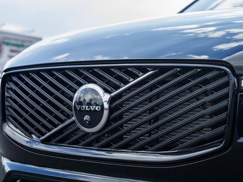 New 2026 Volvo XC60 B5 Plus w/ Protection Package Premier image 12