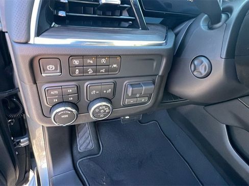 New 2026 Chevrolet Tahoe Premier image 22