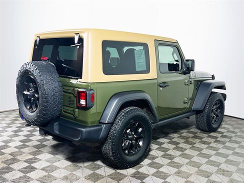 Used 2022 Jeep Wrangler Willys image 8