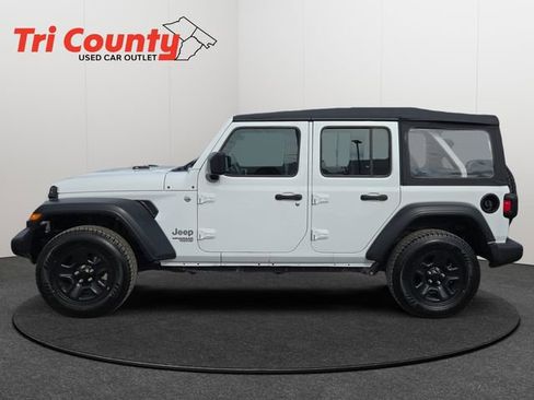 Used 2018 Jeep Wrangler Unlimited Sport image 5