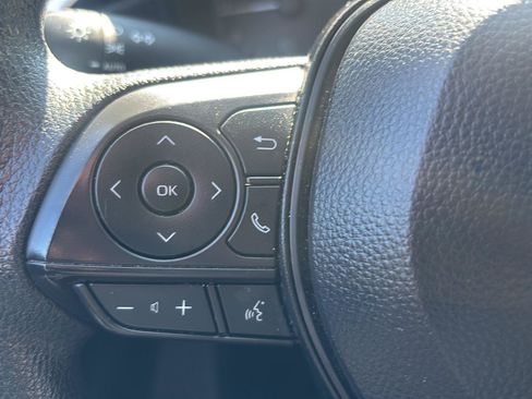 Used 2024 Toyota Corolla LE FWD image 32