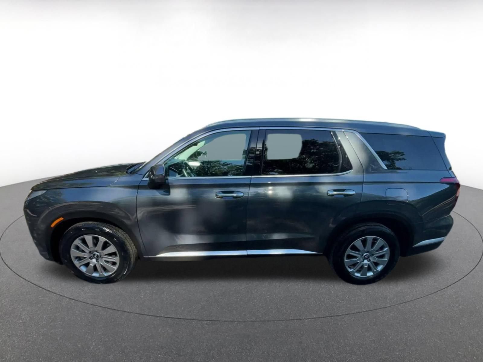 Used 2025 Hyundai Palisade SEL FWD image 8
