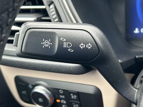 Used 2021 Ford Escape SEL w/ Technology Package FWD image 38
