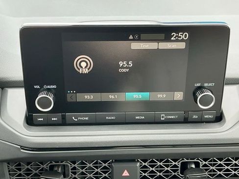 New 2025 Honda Accord LX image 9