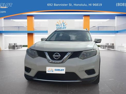 Used 2016 Nissan Rogue SV w/ SV Premium Package image 8