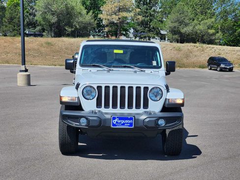 Used 2023 Jeep Wrangler Unlimited Sahara AWD/4WD image 5