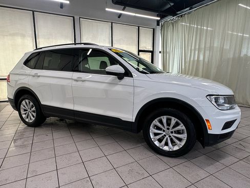 Used 2019 Volkswagen Tiguan S w/ Driver Assistance Package FWD image 3