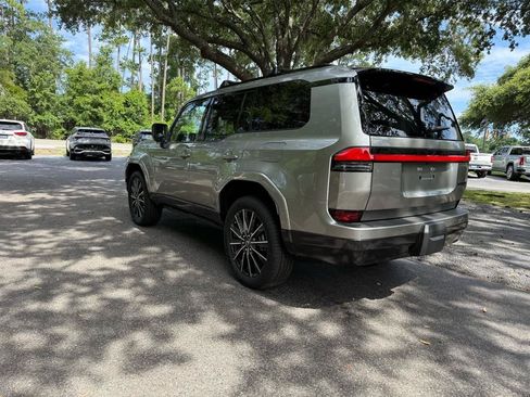Used 2026 Lexus GX 550 w/ Accessory Package (2T) AWD/4WD image 7