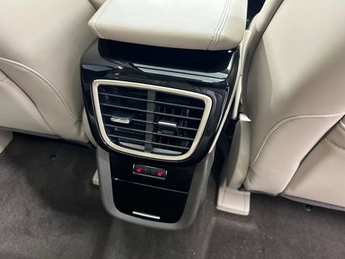 Used 2023 Lincoln Nautilus Reserve AWD/4WD image 24
