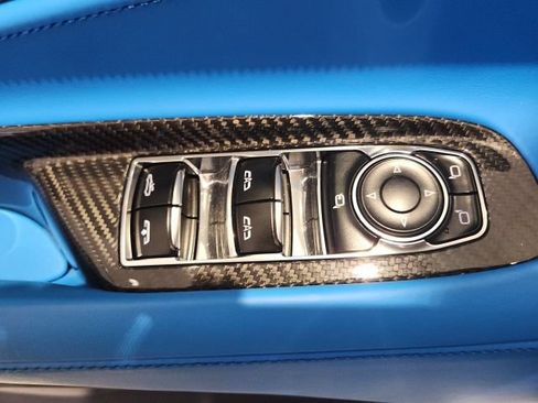Used 2021 Chevrolet Corvette Stingray Premium Conv w/ Battery Protection Package RWD image 23