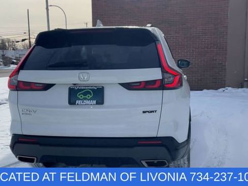 Used 2023 Honda CR-V Sport image 7