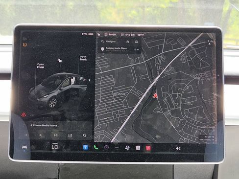 Used 2021 Tesla Model Y 2WD image 14