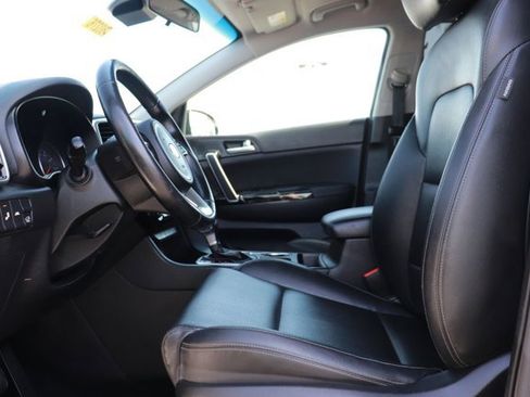 Used 2020 Kia Sportage EX FWD image 10
