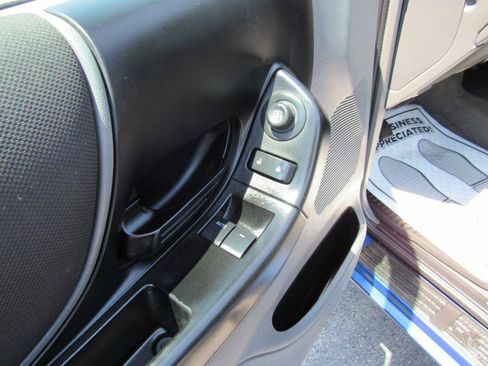 Used 2011 Ford Ranger XLT RWD image 12